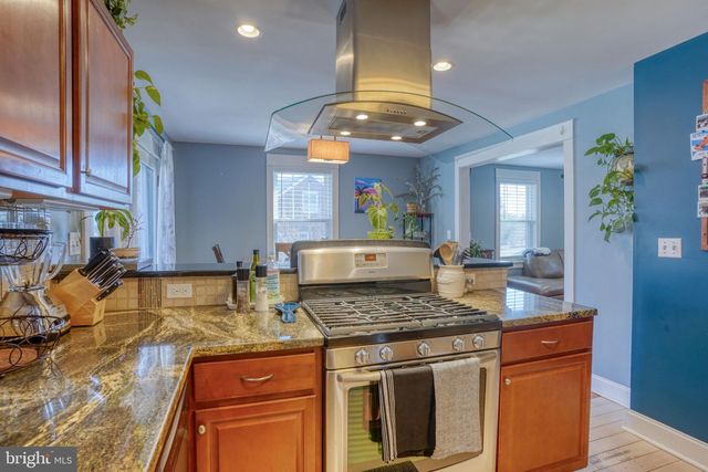 303 WYOMING AVE, Wilmington, DE 19809