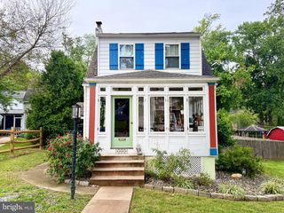 303 WYOMING AVE, Wilmington, DE 19809