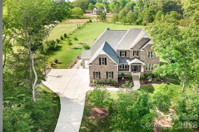 2054 Belle Grove Drive, Marvin, NC 28173