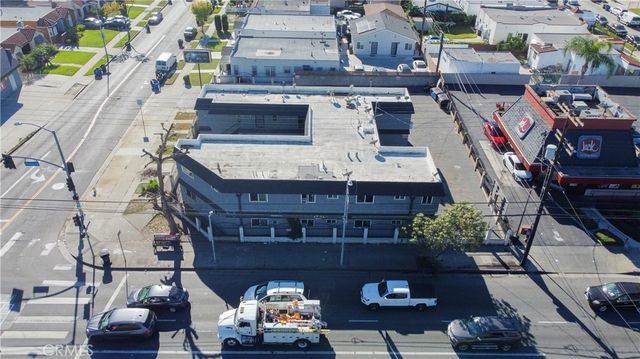 2204 W Slauson, Los Angeles, CA 90043
