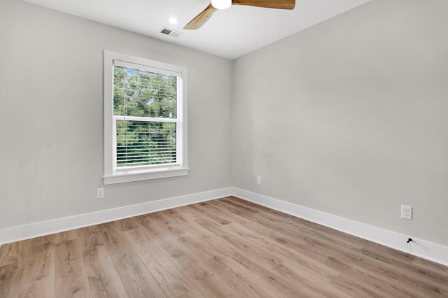 1752 Skinner Avenue, Charleston, SC 29407