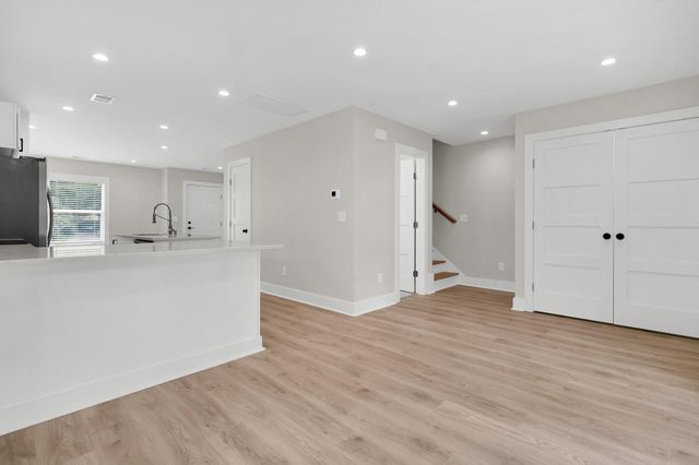 1752 Skinner Avenue, Charleston, SC 29407