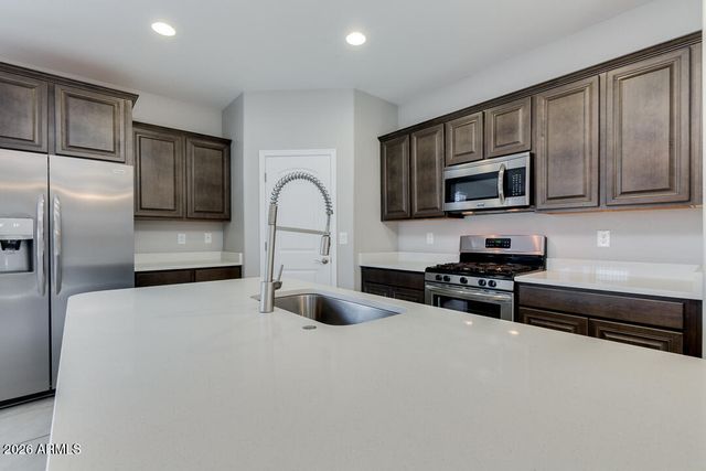 13634 W Briles Road, Peoria, AZ 85383