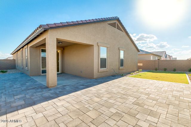 13634 W Briles Road, Peoria, AZ 85383
