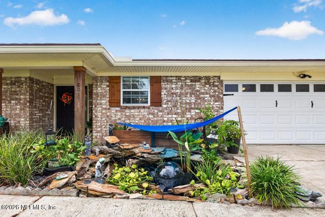 8957 WINROCK Drive N, Jacksonville, FL 32216