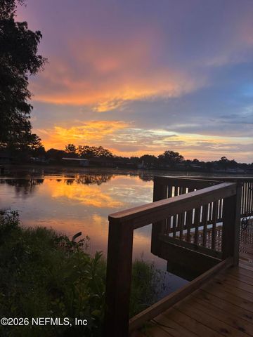 8957 WINROCK Drive N, Jacksonville, FL 32216