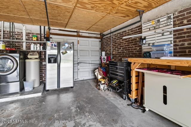 8957 WINROCK Drive N, Jacksonville, FL 32216