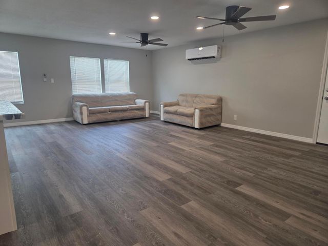 6950 SE Congress Street, Hobe Sound, FL 33455