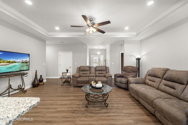 4817 CARLY DRIVE, Jefferson City, MO 65109