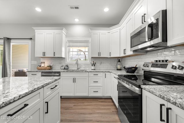 4817 CARLY DRIVE, Jefferson City, MO 65109