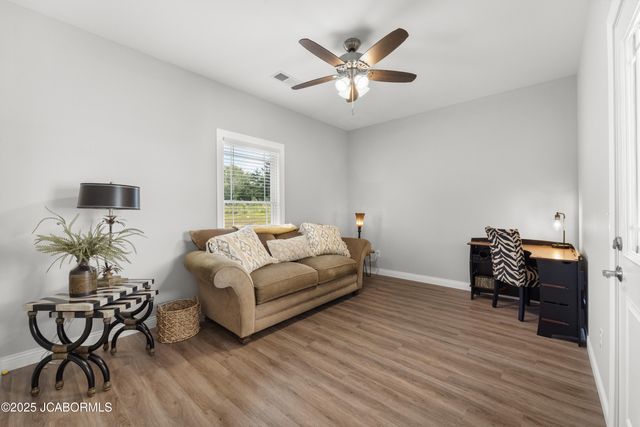 4817 CARLY DRIVE, Jefferson City, MO 65109