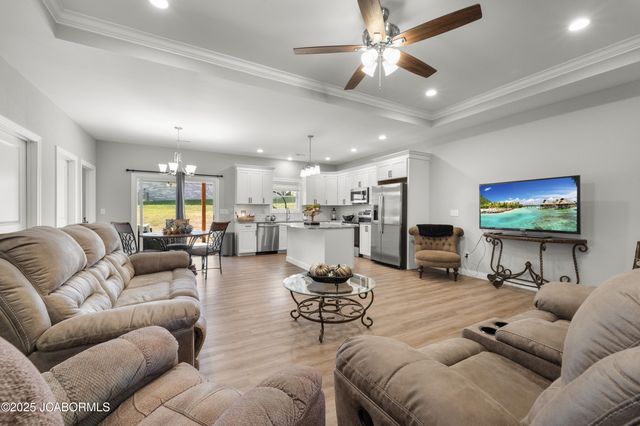 4817 CARLY DRIVE, Jefferson City, MO 65109