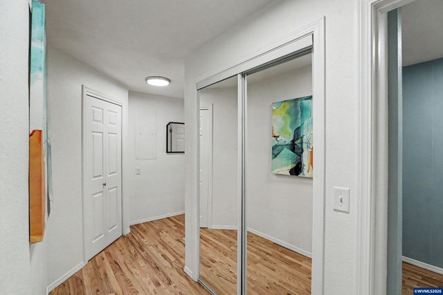 2140 SW 49th St, Corvallis, OR 97333