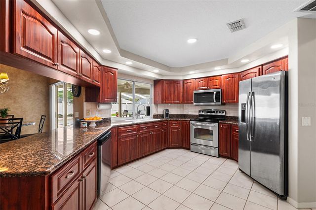 7330 GUNSTOCK DRIVE, Lakeland, FL 33809