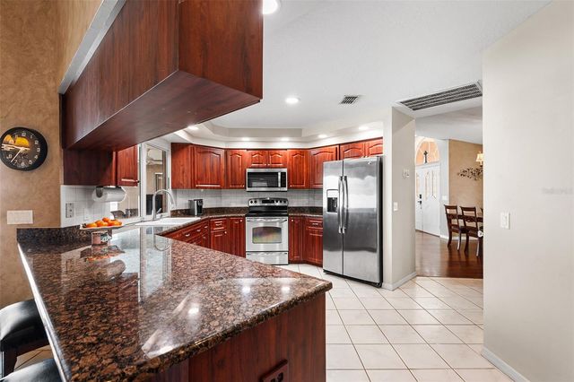 7330 GUNSTOCK DRIVE, Lakeland, FL 33809