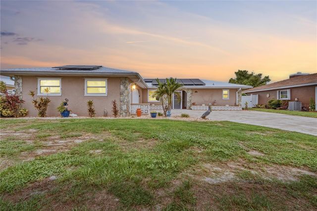 2284 BROAD RANCH DRIVE, Port Charlotte, FL 33948