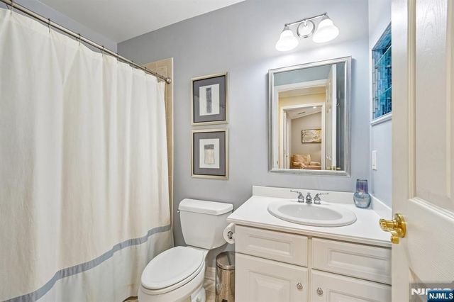 135 Abbie Court, Guttenberg, NJ 07093