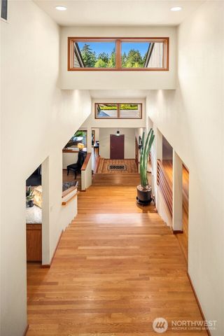4330 W Cramer Street, Seattle, WA 98199