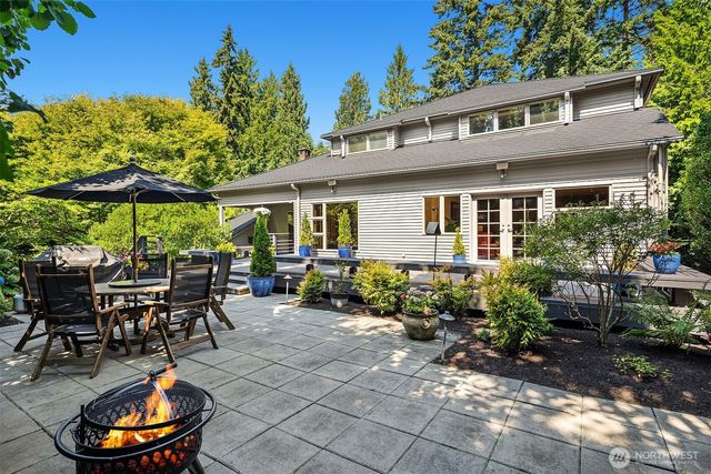 4330 W Cramer Street, Seattle, WA 98199