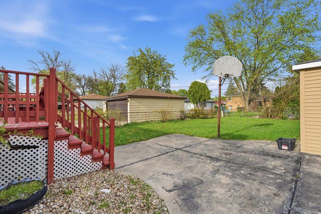 15637 Avalon Avenue, South Holland, IL 60473