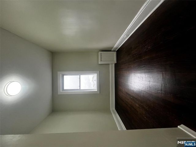 62 Garibaldi 2, Lodi, NJ 07644
