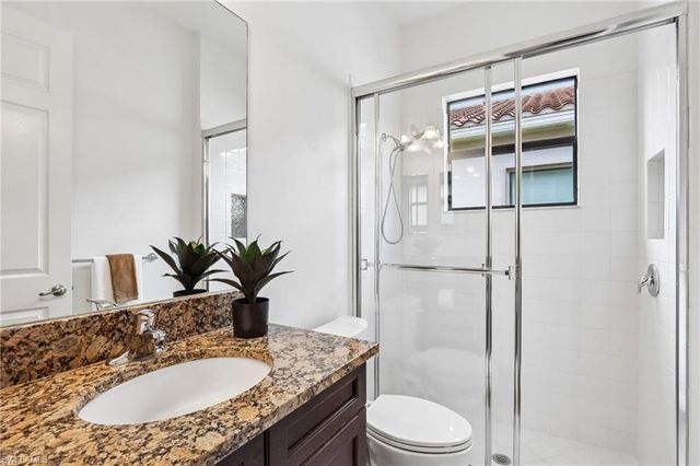 13783 Luna DR, Naples, FL 34109
