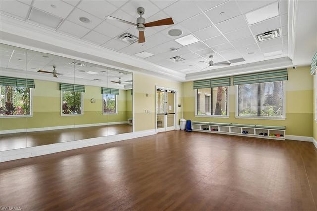 13783 Luna DR, Naples, FL 34109