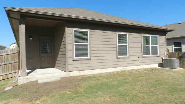 9902 Baden LN, Austin, TX 78754