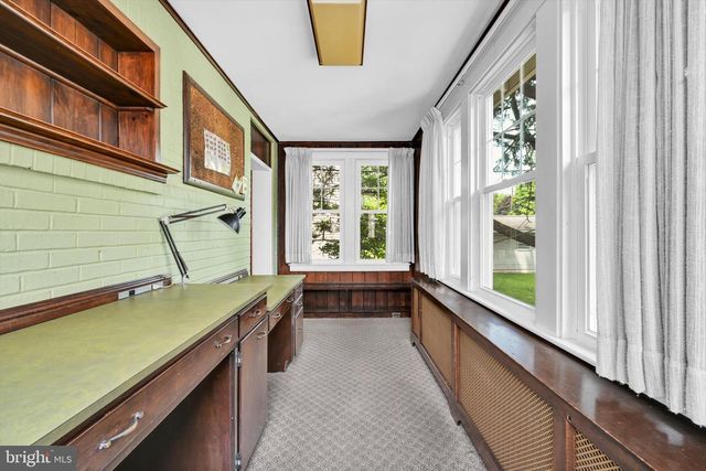 41 WILSON ST, West Lawn, PA 19609