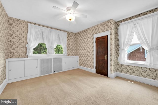 41 WILSON ST, West Lawn, PA 19609