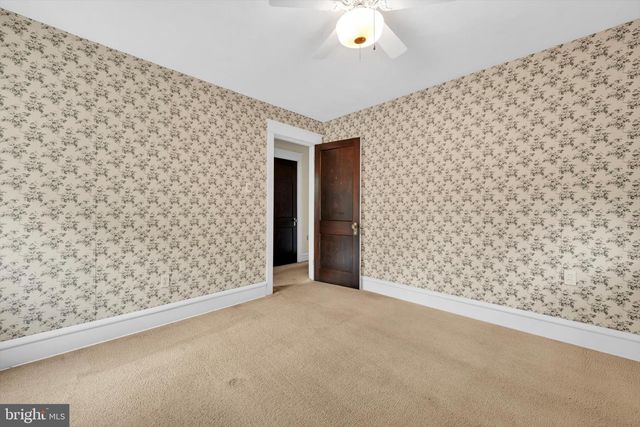 41 WILSON ST, West Lawn, PA 19609