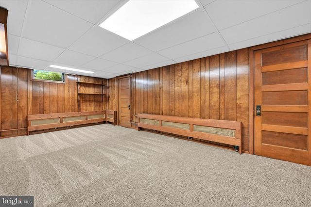 41 WILSON ST, West Lawn, PA 19609
