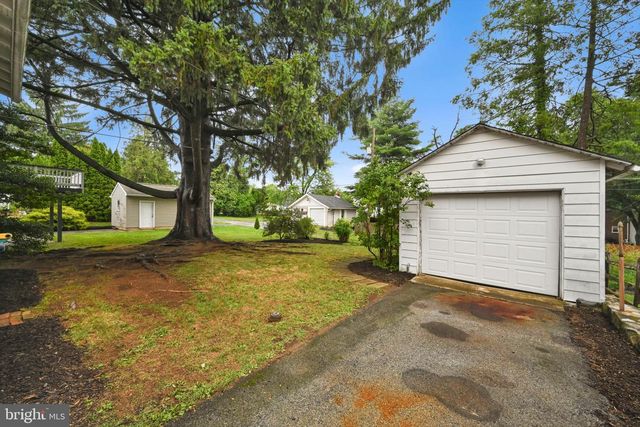 41 WILSON ST, West Lawn, PA 19609