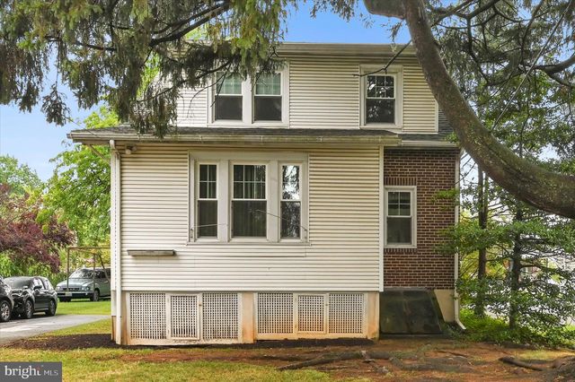 41 WILSON ST, West Lawn, PA 19609