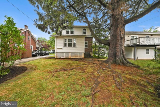 41 WILSON ST, West Lawn, PA 19609