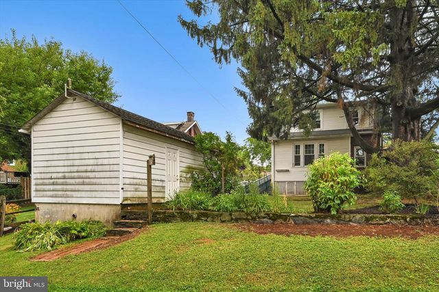 41 WILSON ST, West Lawn, PA 19609