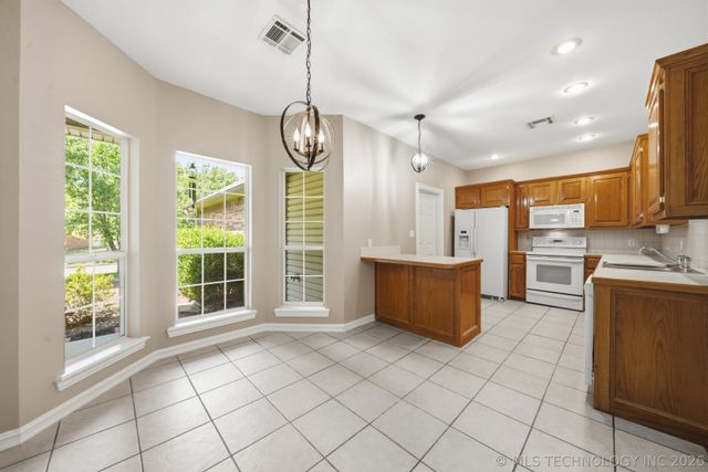 801 Juniper Road, Okmulgee, OK 74447