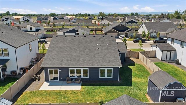 1586 Cashel St, Middleton, ID 83664