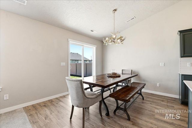 1586 Cashel St, Middleton, ID 83664