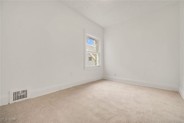 3381 E 143rd Street, Cleveland, OH 44120