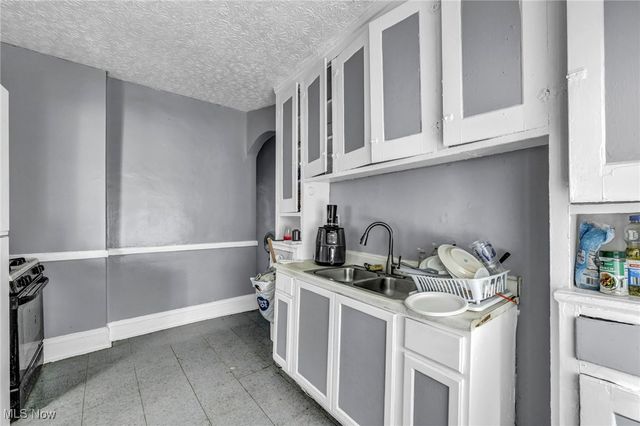 3381 E 143rd Street, Cleveland, OH 44120