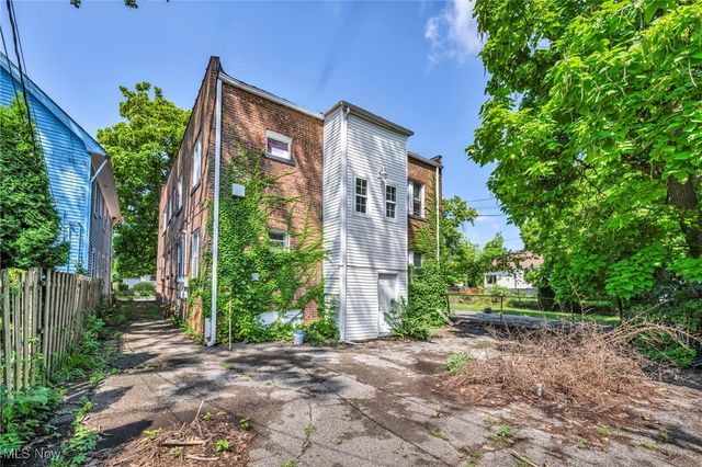 3381 E 143rd Street, Cleveland, OH 44120