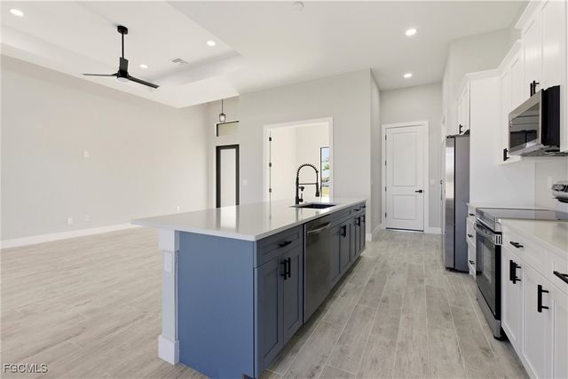 131 Kismet PKWY E, Cape Coral, FL 33909