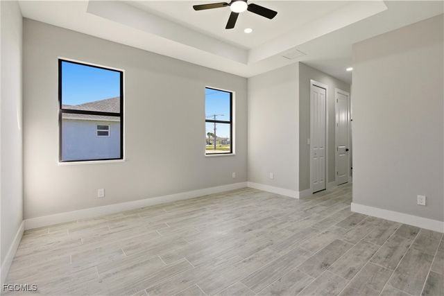 131 Kismet PKWY E, Cape Coral, FL 33909