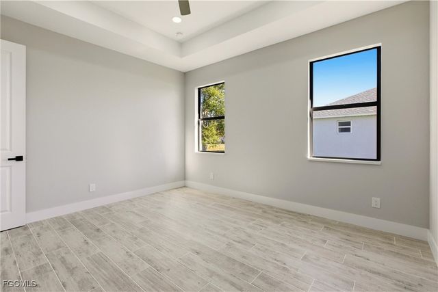 131 Kismet PKWY E, Cape Coral, FL 33909