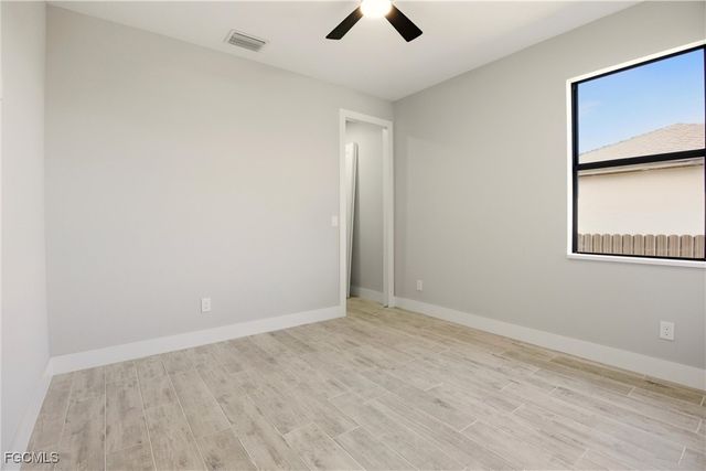 131 Kismet PKWY E, Cape Coral, FL 33909