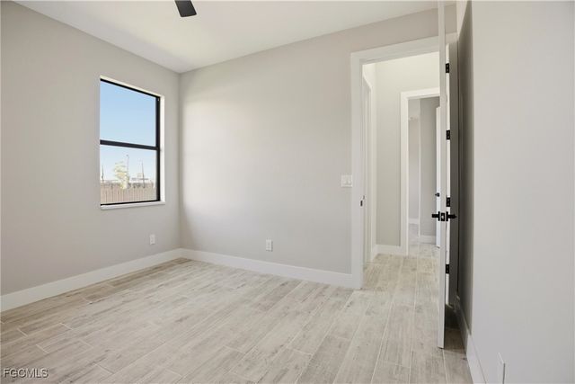 131 Kismet PKWY E, Cape Coral, FL 33909