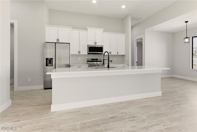 131 Kismet PKWY E, Cape Coral, FL 33909