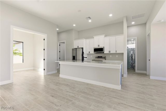 131 Kismet PKWY E, Cape Coral, FL 33909