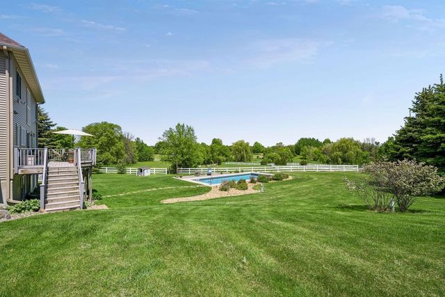 9820 High Bluff Lane, Corcoran, MN 55340